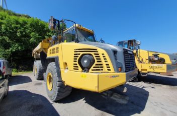 Komatsu HM400 dumper_bent johnny mydland as