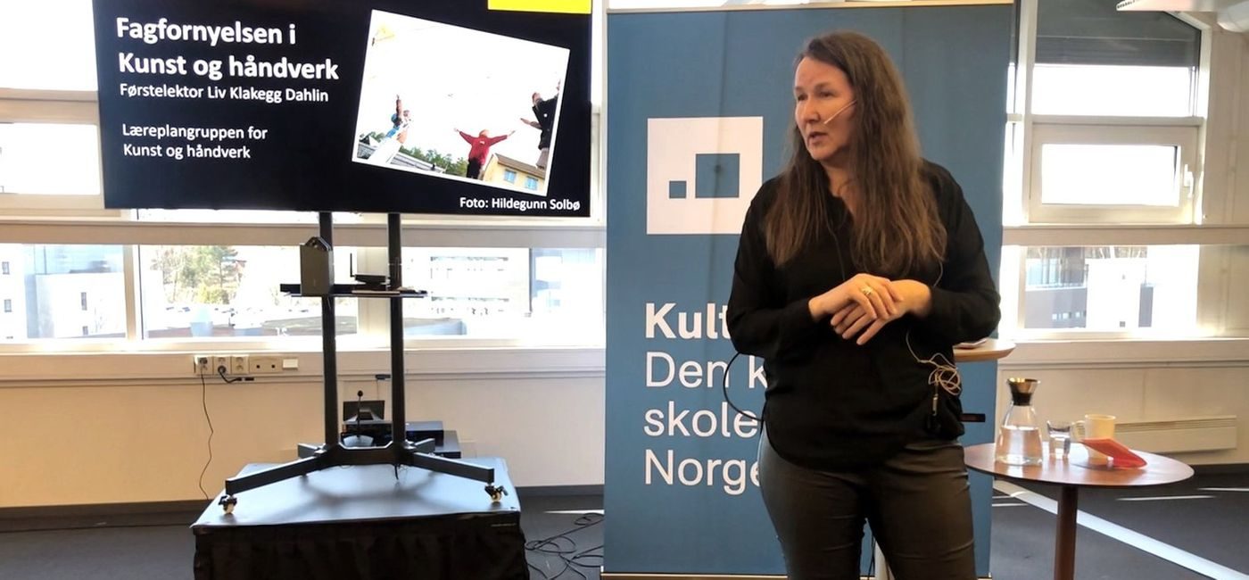 Førstelektor Liv Klakegg Dahlin taler under fagfornyelsen av DKS