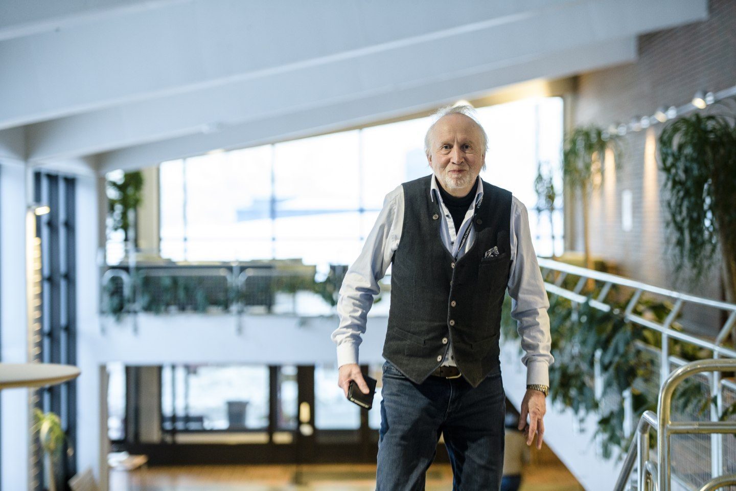 Professor Rudi Kirkhaug er opptatt av verdier. Her ved Institutt for samfunnsvitenskap ved UiT Norges arktiske universitet i Tromsø. 