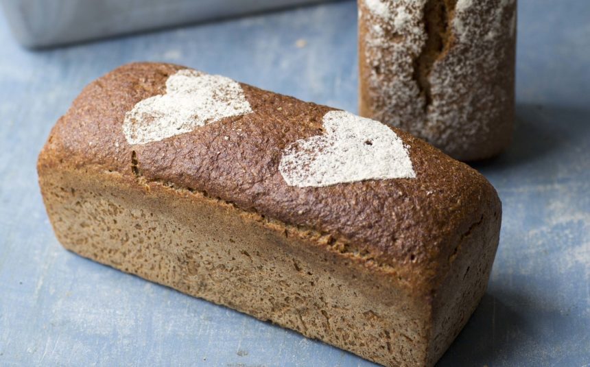 Grovt brød og hvetekorn. Dette er de vanligste mytene om brød og gluten.