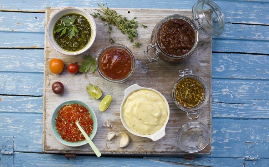 oppskrifter på Dipp, dressing og marinade til grillmaten
