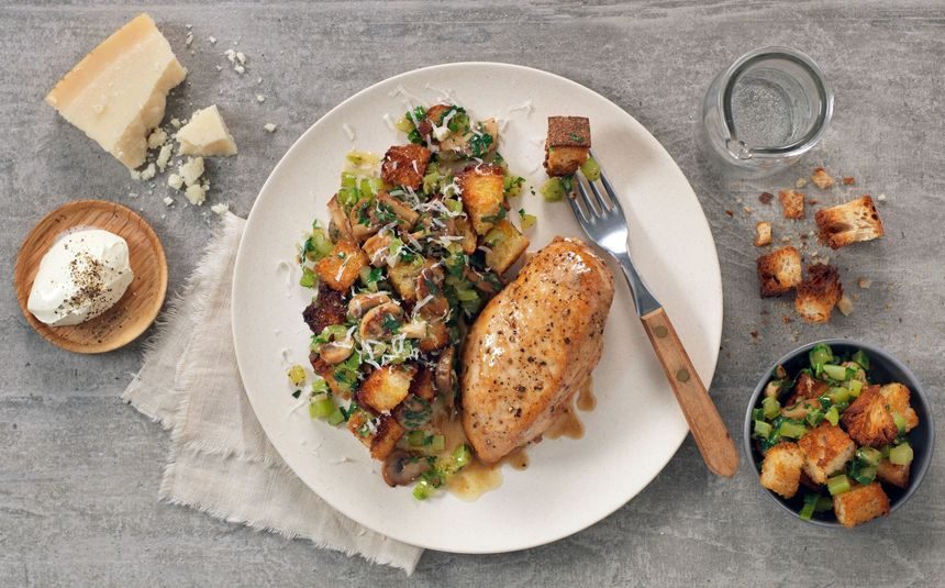 Brødsalat med kyllingfilet