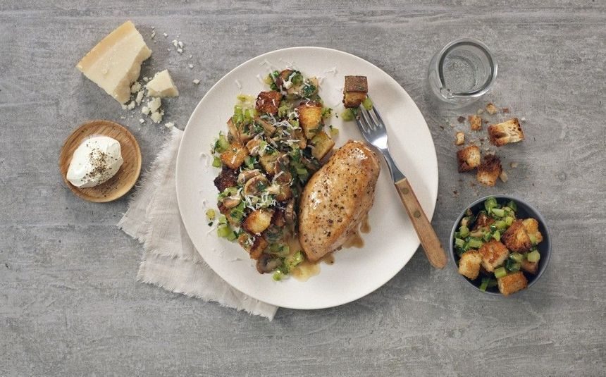 Brødsalat med kyllingfilet