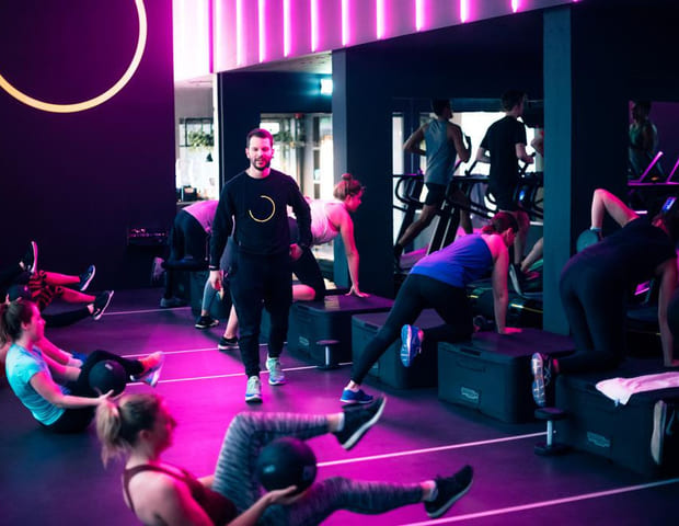 Skillmill HIIT HIgh studio Amsterdam Technogym gruppetime hiit