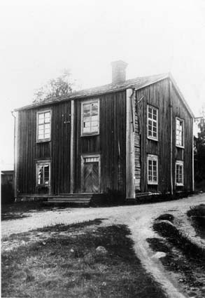 en gammal byggnad